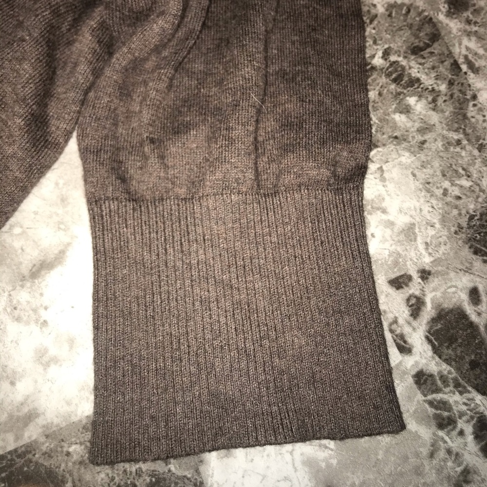 Express Cardigan - Picture 8 of 9